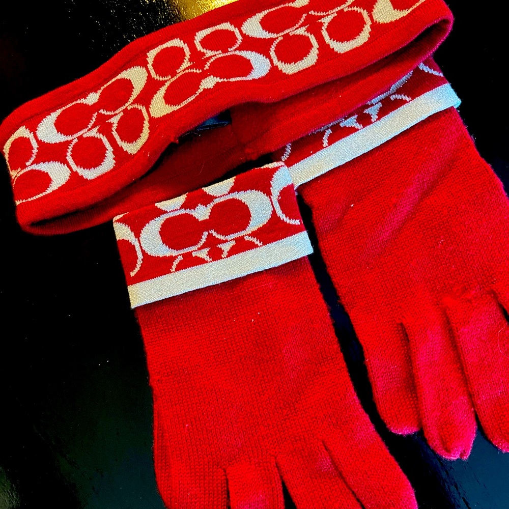 Coach headband and gloves